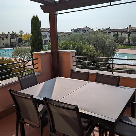 Casa Lolla Garda Village